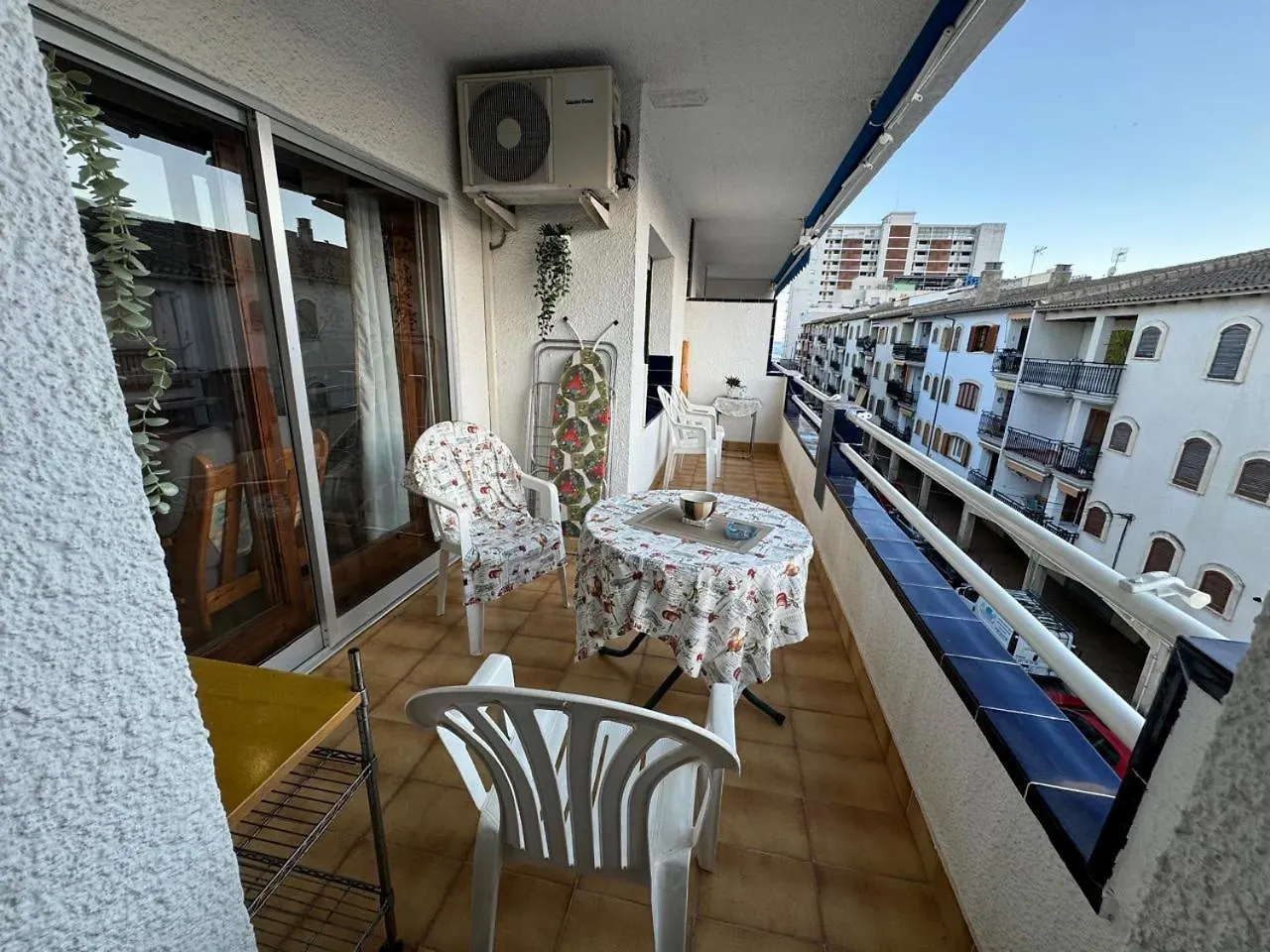 Apartment Apartamentos Coma-Ruga Con Vistas Al Mar